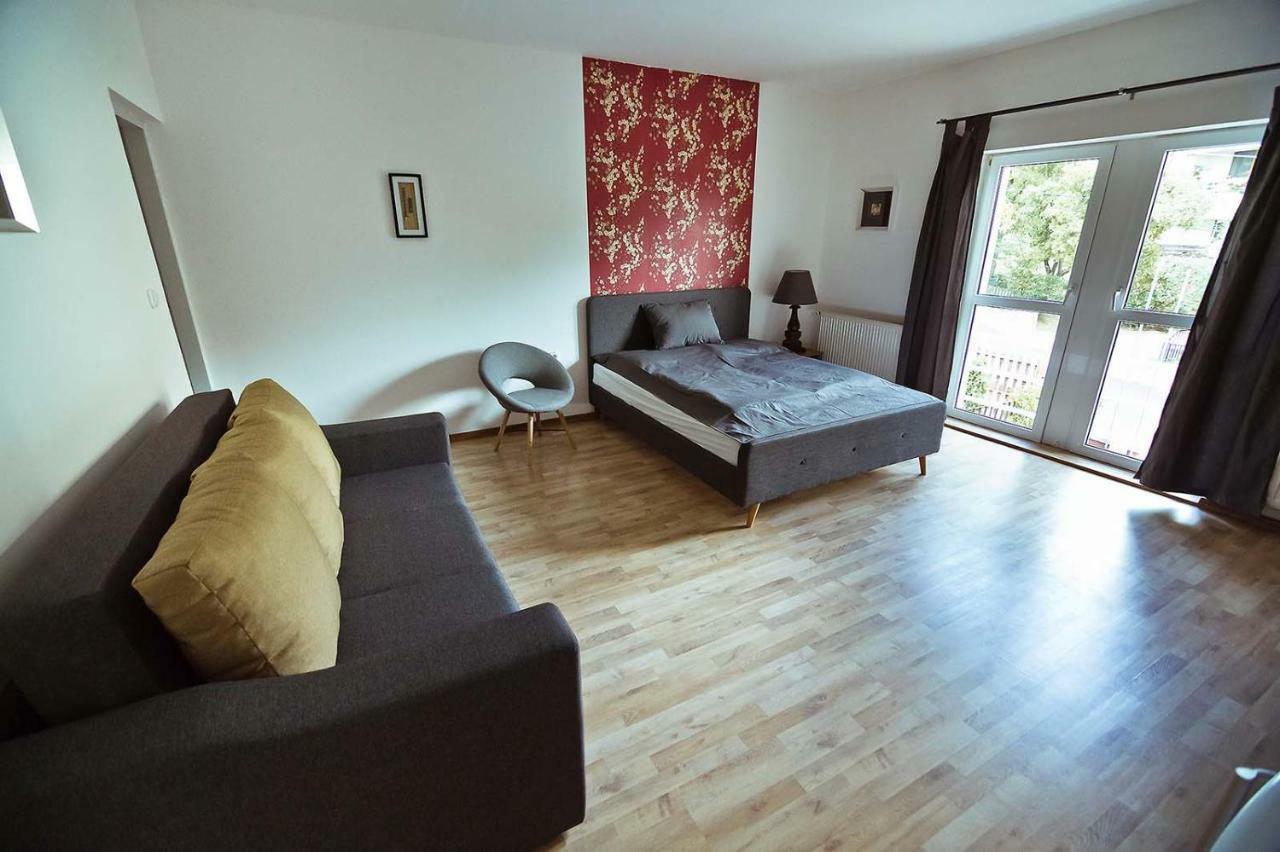 Koi Apartman Balatonalmádi Exteriör bild